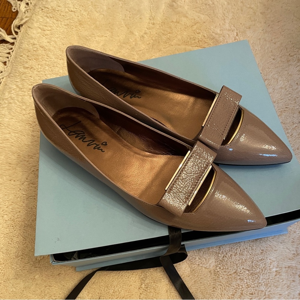 New in box Lanvin flats